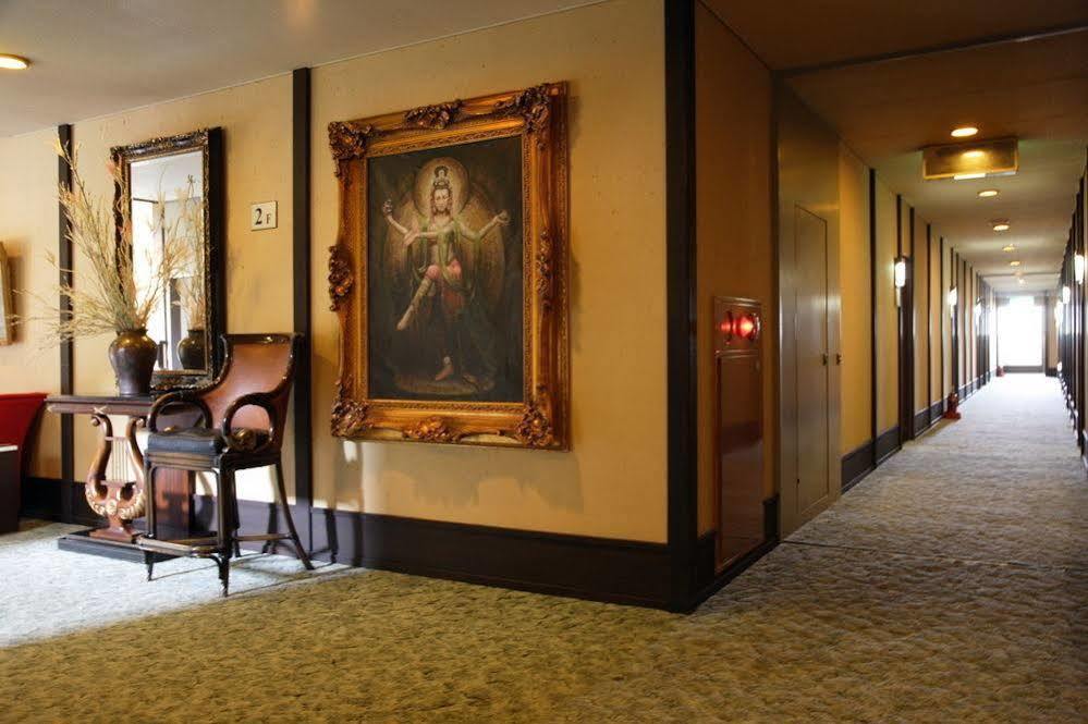 Hotel Gurabatei Awara Экстерьер фото
