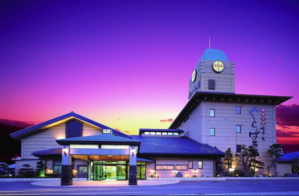Hotel Gurabatei Awara Экстерьер фото